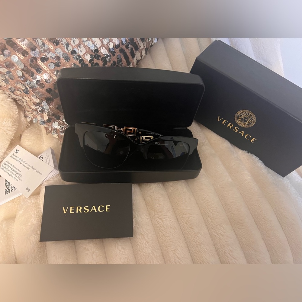 Authentic Versace Sunglasses - image 2